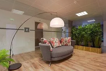 If Vilamoura - Hostel/Backpacker Accommodation Hotel